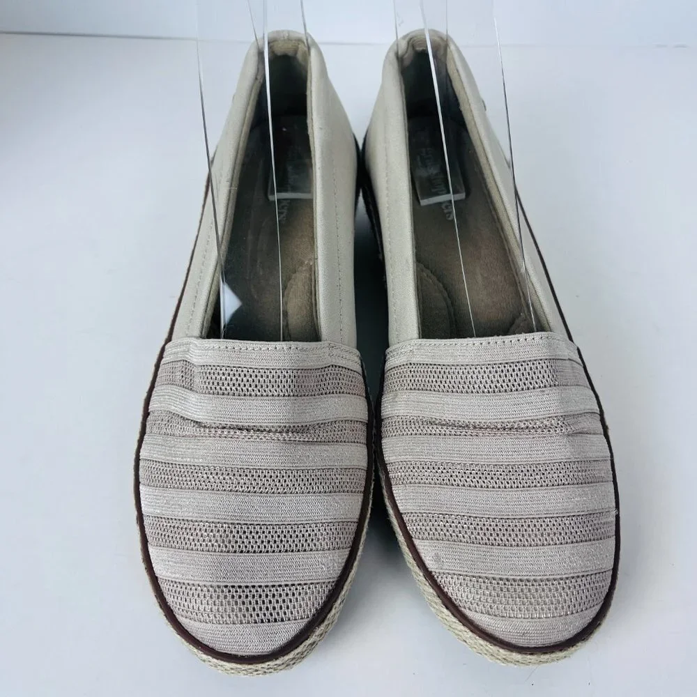 2/$20 Grasshoppers Wedge Blaise Wedge Slip-On 7M